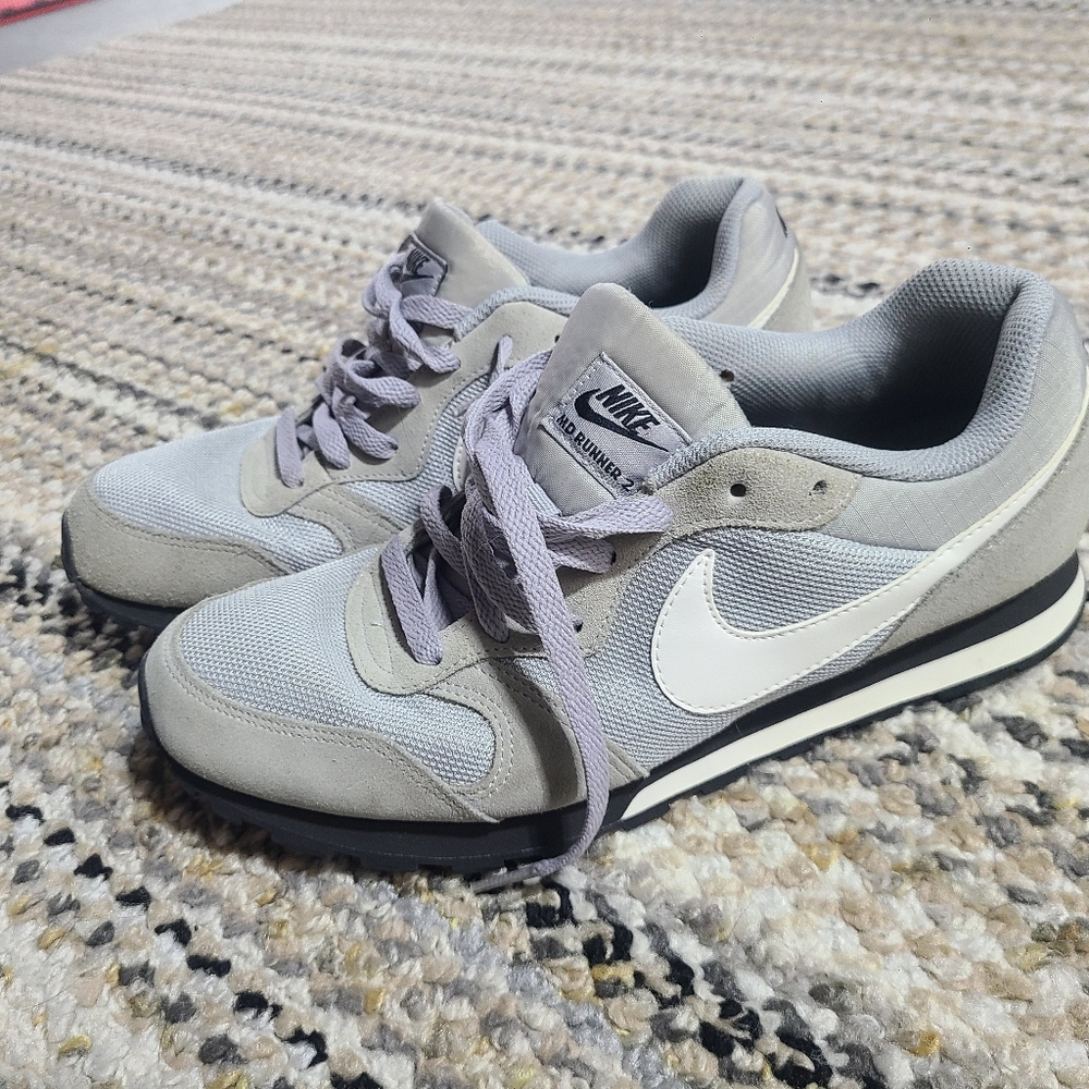 Men’s Nike MD Runner 2